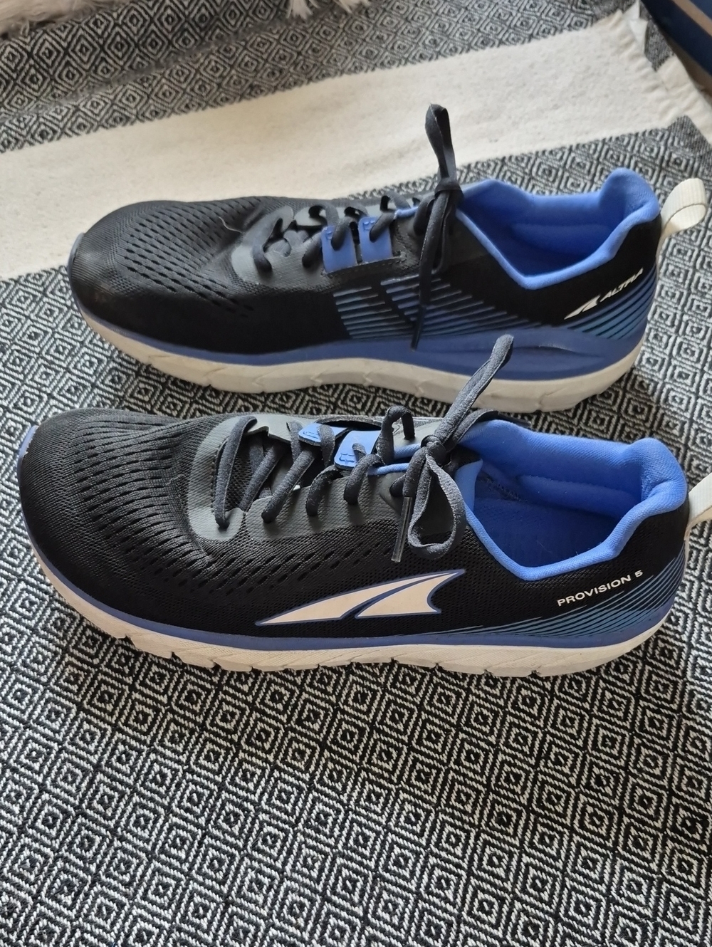 Altra Provision 5 Women's Running Shoes Size 10